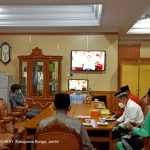 Wabup Bungo Bersama Tim Gugus Covid 19 Vidcon dan Kementrian Tentang Pelaksanaan Vaksin Sinovac