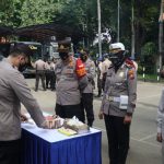 Pimpin Apel Pagi, Kapolres Gresik Beri Ucapan Selamat Ulang Tahun Anggota Polri dan ASN Lahir Dibulan Januari