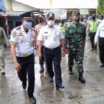 Walikota Jakarta Barat Tinjau Prokes PPKM Ketat di Terminal Kalideres