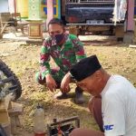 Satgas TMMD 110 Bojonegoro Berikan Apresiasi Dan Semangat Tukang Tambal Ban