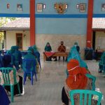 Hadiri Rapat PKK Dilokasi TMMD 110 Tambakrejo Bojonegoro, TNI Ajak Kaum Hawa Patuhi Prokes
