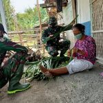 Satgas TMMD 110 Kodim Bojonegoro Promosikan Potensi Kerajinan Tikar Tambakrejo