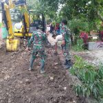 Sisa Paving Berserakan, Satgas TMMD 110 Bojonegoro Turun Tangan