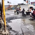 Jalan di Kawasan Dadap Rusak Parah Pemkab Tangerang Tutup Mata