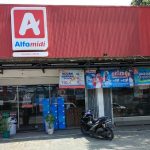 Alfamidi Diduga Ambil Kesempatan dalam Kesempitan Pada Korban Banjir