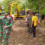 Turut Serta Dalam Kegiatan, Polri Dukung Satgas TMMD 110 Bojonegoro