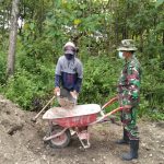 Perbaiki Jalan Rusak, Warga Dibantu Satgas TMMD 110Bojonegoro
