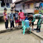 Satgas TMMD 110 Kodim 0415/BTH Ajarkan Cara Patuhi Protokol Kesehatan