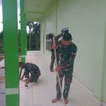 Rutinitas Satgas TMMD Kodim 0415 Bersihkan Masjid Raudhatul Hasanah Desa Mekar Jaya