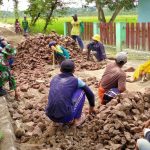 Penataan Batu Jalan Program TMMD Butuhkan Teknik Dan Kesabaran