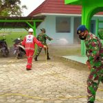 Satgas TMMD Kodim Bojonegoro Laksanakan Penyemprotan Desinfektan Tempat Ibadah