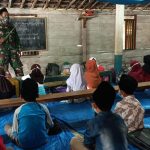 Bina Generasi Muda, Satgas TMMD Kodim Bojonegoro Sempatkan Mengajar Ngaji