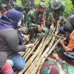 Dandim 0415/BTH Bersama Bupati Muaro Jambi Pasang Galaran