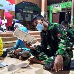 Jadi Guru Les, Ini Yang Dilakukan Anggota Satgas TMMD Kodim Bojonegoro Pratu Ibnu Bachtiar