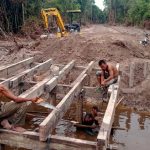 Pondasi Jembatan 3 dan 4 Telah Terpasang oleh Satgas TMMD 110 Kodim 0415/BTH