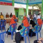 Turunkan Angka Stunting, Dinas P3AKB Bojonegoro Sosialisasi ‘Bangga Kencana’ Dilokasi TMMD