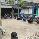Anggota Pencak Silat Juga Bantu Program TMMD Bojonegoro Bangun Rumah