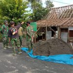 Atur Strategi, Satuan Tugas TMMD Bojonegro Berbagi Tugas Kerjakan Pembangunan RTLH