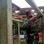 Kaur Bhakti Kodim 0415/BTH Bantu Renovasi Pos Kamling