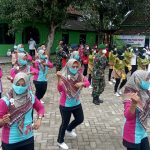 Inilah Senam Sehat Akupresur Dilokasi TMMD Kodim Bojonegoro