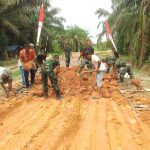 Buka Akses Jalan, Warga Talang Belido-Sungai Galam Ucapkan Terima Kasih atas Program TMMD 110 Kodim 0415/ BTH