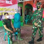 Dansatgas TMMD Bojonegoro Tinjau Vaksinasi Covid-19 Di Ngrancang Tambakrejo