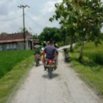 Gunakan Motor Trail, Dansatgas TMMD Bojonegoro Cek Sasaran Fisik