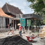 Bersama Warga, Satgas TMMD Bojonegoro Kebut Pekerjaan Rabat