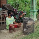 Berbagi Wawasan, Satgas TMMD Kodim Bojonegoro Sambangi Warga Penggemar Burung