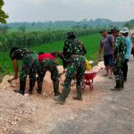 Program TMMD Bojonegoro, Pengaspalan Jalan Desa Jatimulyo Terus Dilanjutkan