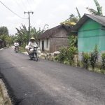 Ruas Jalan Nglambangan Program TMMD Bojonegoro, Sebagian Sudah Mulus
