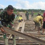 Dan SSK TMMD Kodim 0415/BTH Bersama Warga Pasang Papan Galaran dan Penimbunan