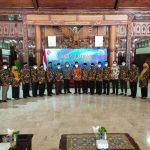 Bupati Maryoto Bhirowo Mengukuhkan Pengurus Dewan Pendidikan Kabupaten Tulungagung Periode 2021-2026