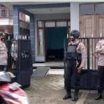 Densus 88 Tangkap Seorang Terduga Teroris Ditangkap di Desa Tenggur Tulungagung
