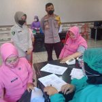 Ketua Bhayangkari Cabang Kota Jambi Pertama Divaksin Bersama Persit Kodim 0415-BTH