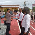 Kapolres Tubaba Berikan Penghargaan Pada Unit Reskrim Polsek Gunung Agung