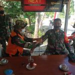 Denkesyah Terus Cek Kondisi Kesehatan Satgas TMMD Bojonegoro