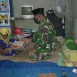 Bersama Masyarakat Kramanan, Satgas TMMD Bojonegoro Terus Jalin Kedekatan
