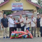 Jumat Berkah, JOIN Bungo berbagi Sembako di Dusun Bedaro