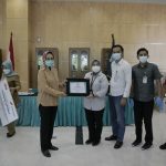 Pemkot Tagsel Terima 320 Baju Hamzat dari CSR ACE Hardware