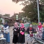 Fahira Idris Apresiasi Bang Japar Komcam Cipayung Gandeng Pencak Silat Cipayung dalam Kegiatan Bagi Takjil di Bambu Apus Jaktim