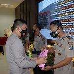 Kapolres Gresik AKBP Arief Fitrianto memimpin sertijab