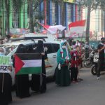 Aksi Dukungan Masyarakat Tangerang Untuk Palestina Digelar di Sepanjang Jalan Raya Cipondoh