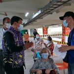 Sekda Tinjau Vaksinasi Lansia di Lippo Karawaci