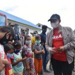 Bupati Zahir Kunjungi dan Santuni Imigran Gelap
