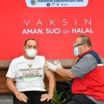 Vaksinasi Covid-19 di Batubara Dimulai, Bupati Orang Pertama