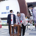 Pemprov NTB Serahkan Bantuan 456 Juta Untuk Palestina