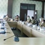 Sekda Oku Selatan Adakan Rakor Penetapan Target Perubahan Retribusi Daerah TA-2021