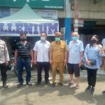 Camat Perdagangan Simalungun Gotongroyong Bersama Masyarkat Tambal Jalan Yang Rusak