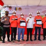 Pemkab Batu  Bara dan Kapolsek Lima Puluh Tanam Pohon Magrove